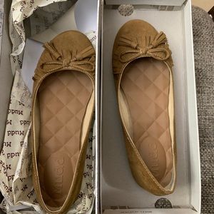 Flats MUDD size 7